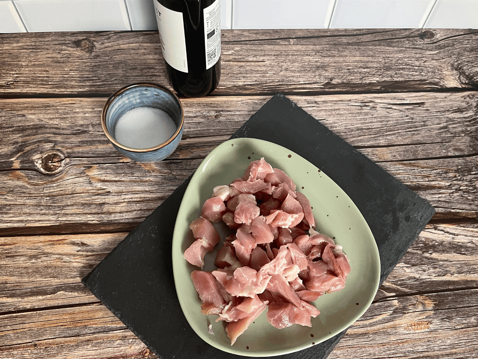 Eversfield Organic Pork Organic Nitrate-Free Unsmoked Gammon Ends 300g