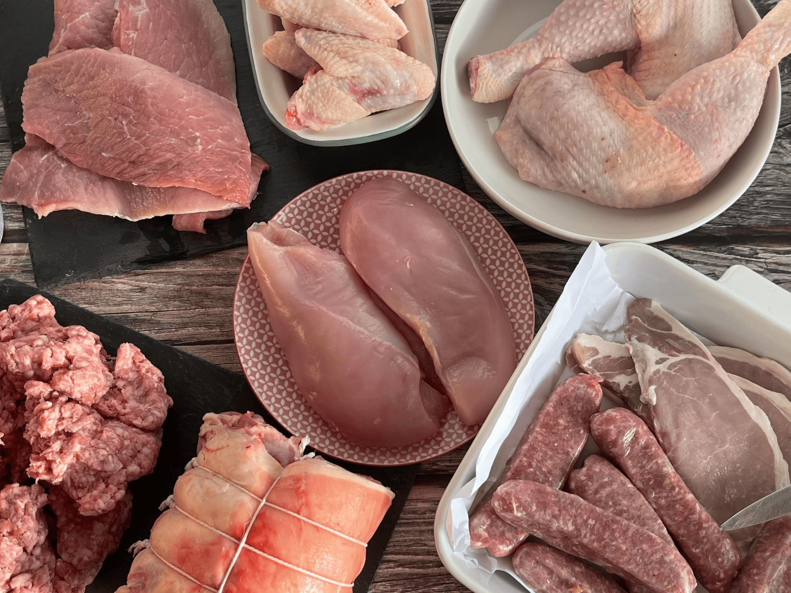 Eversfield Organic  The Organic No-Beef Meat Box Box